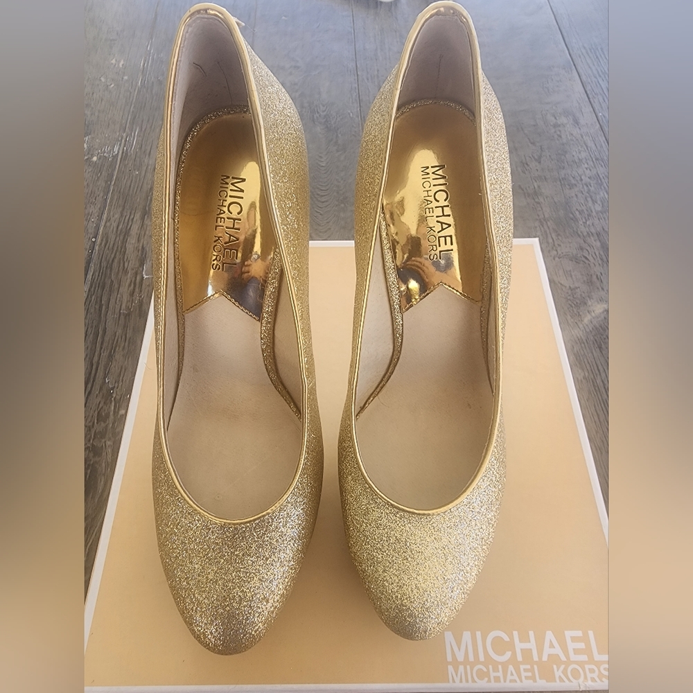 Michael Kors Gold Glitter Heels